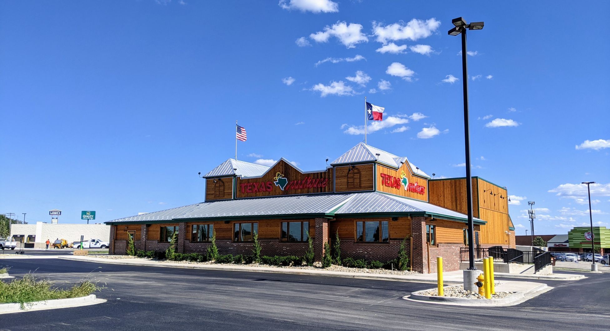 090921-blm-loc-texasroadhouse